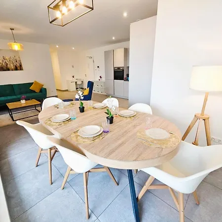 Comfort 3br With Terrace & Parking * Luxemburgo